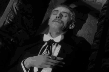 Death Dracula GIF - Death Dracula Baron Latos GIFs
