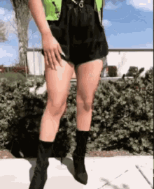 Ally Brooke Hernandez Pose GIF - Ally Brooke Hernandez Pose Model GIFs
