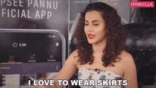 I Love To Wear Skirts Taapsee Pannu GIF - I Love To Wear Skirts Taapsee Pannu Pinkvilla GIFs