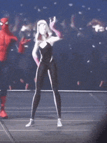 Spiderman Gwen Stacy GIF
