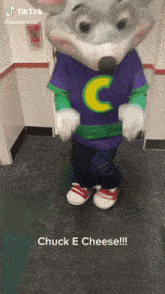 Chuck E Cheese Griddy GIF - Chuck E Cheese Griddy Get Griddy GIFs