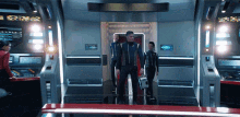 The Captain Is Here Anson Mount GIF - The Captain Is Here Anson Mount Captain Christopher Pike GIFs