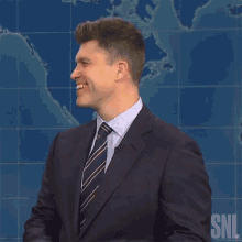 Laughing Saturday Night Live GIF - Laughing Saturday Night Live Snl Weekend Update GIFs
