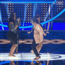 Dancing Family Feud Canada GIF - Dancing Family Feud Canada Party Time GIFs