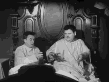 Laurel Hardy GIF - Laurel Hardy Bed GIFs