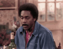 I Gotta Get Out Of Here This Is Ridiculous GIF - I Gotta Get Out Of Here This Is Ridiculous Demond Wilson GIFs