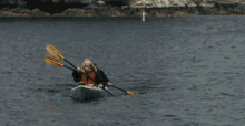 Kayaking Runn GIF - Kayaking Runn A Creative Retreat GIFs