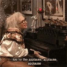 Lady Gaga Applause GIF - Lady Gaga Applause Piano GIFs