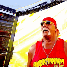 Hulk Hogan Alexa Bliss GIF - Hulk Hogan Alexa Bliss Pfft GIFs