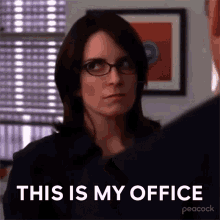 This Is My Office Liz Lemon GIF - This Is My Office Liz Lemon 30rock GIFs