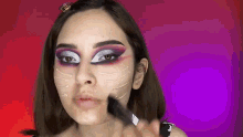 Maquillarse Laura Sanchez GIF
