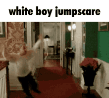 Home Alone Kevin GIF - Home Alone Kevin White Boy Jumpscare GIFs