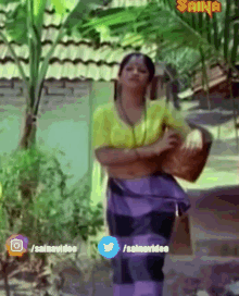 Blouse Lungi Traditional GIF - Blouse Lungi Traditional Kerala Woman GIFs