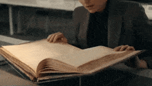 Diana Bishop Reading GIF - Diana Bishop Reading Book GIFs
