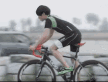 Hua Chenyu Hua Hua GIF - Hua Chenyu Hua Hua Bicycling GIFs