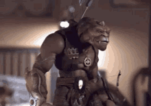 Archer Small Soldiers GIF - Archer Small Soldiers What Is That GIFs
