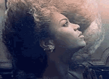 Beyonce Submerged GIF - Beyonce Submerged Underwater GIFs