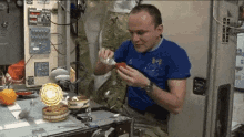 Space Meal Space Station GIF - Space Meal Space Station Astronaut GIFs