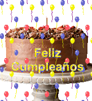 a chocolate cake with balloons and the words feliz cumpleanos