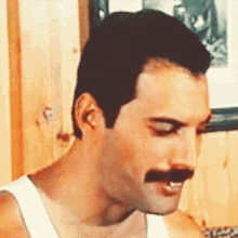 Freddie Mercury Queen GIF - Freddie Mercury Queen Laughing GIFs