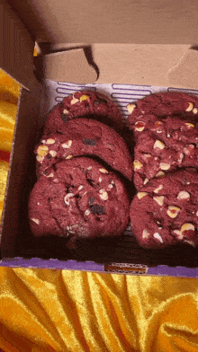 Insomnia Cookies Red Velvet Cookies And Cream Cookies GIF - Insomnia Cookies Red Velvet Cookies And Cream Cookies Cookies GIFs