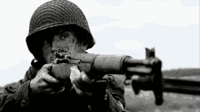 M1garand Rifle GIF - M1garand Rifle Soldier GIFs