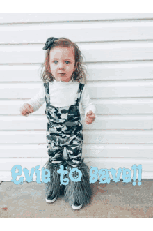 Evie To Save Evie Saves GIF - Evie To Save Evie Saves Evie GIFs