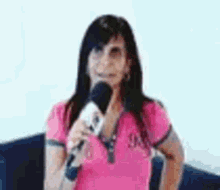 Gretchen Brazillian Singer GIF - Gretchen Brazillian Singer Listening GIFs