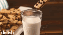 Cookie Chocolate Chip Cookie GIF - Cookie Chocolate Chip Cookie Milk GIFs
