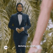 Arriving In Style Fashion GIF - Arriving In Style Style Fashion GIFs