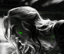 Melissa Benoist GIF - Melissa Benoist Kara GIFs