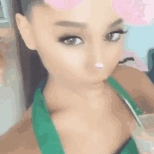 Najtwt Ariana Starbucks GIF - Najtwt Ariana Starbucks GIFs