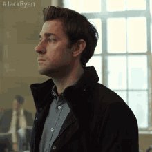 Serious Face Glimpse GIF - Serious Face Glimpse Stare GIFs