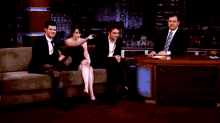 Jimmy Kimmel Robert Pattinson GIF - Jimmy Kimmel Robert Pattinson Kristen Stewart GIFs