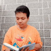 Jagyasini Singh Reading Book GIF - Jagyasini Singh Reading Book Reading GIFs
