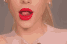 Ariana Grande Red Lips GIF - Ariana Grande Red Lips Lipstick GIFs