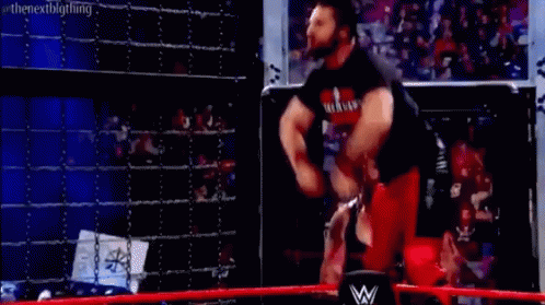 WWE RAW 323 DESDE LA RAZA SUPERIOR: CIUDAD DE MÉXICO Seth-rollins-entrance