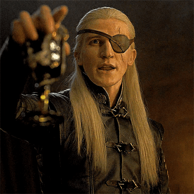 aemond-aemond-targaryen.gif