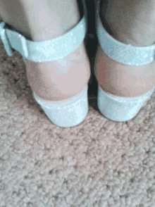 Prom Shoes GIF - Prom Shoes Sparkle GIFs