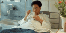 leslie cheung laugh cheung kwok wing laugh happy