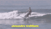 alexandre wolthers flamboiar surfista surfando manobras de surf