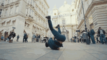Handstand Spin GIF - Handstand Spin The Wolfer GIFs