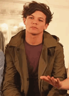 Louis Tomlinson One Direction GIF - Louis Tomlinson One Direction Serious GIFs