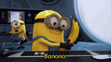 Bananaaaaaaaaaaaaaaa GIF - Minions Minion Banana GIFs