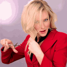 Haircut Cate Blanchett GIF - Haircut Cate Blanchett Scissors GIFs