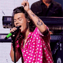 Harry Styles Hot GIF - Harry Styles Hot One Direction GIFs