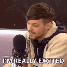 Im Really Excited Louis Tomlinson GIF - Im Really Excited Louis Tomlinson Popbuzz Meets GIFs