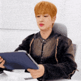 Onew Guess Drawing Onew Drawing GIF