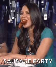 Olivia Munn Sausage GIF - Olivia Munn Sausage Sausages GIFs