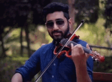Violin Violinist GIF - Violin Violinist Mahesh Raghvan GIFs